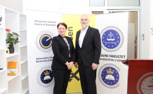 Foto: Raiffeisen Bank / 'Raiffeisen CLUB kutak za studente' od sada i u Zenici