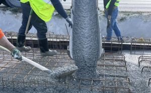 Foto: Facebook / Počelo betoniranje podloge za tramvajsku prugu