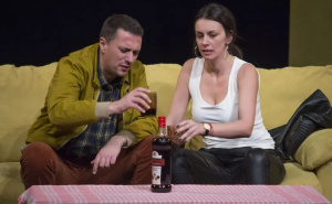 Foto: Teatar na Brdu / Andrija Milošević u predstavi "Šećer je sitan, osim kad je kocka"