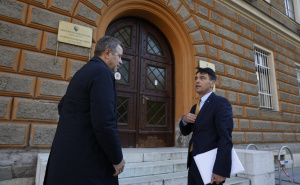 Foto: Fena  / Šefovi kabineta Bećirovića, Zvizdića i Ademovića predali apelaciju Ustavnom sudu BiH