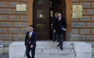 Foto: Fena  / Šefovi kabineta Bećirovića, Zvizdića i Ademovića predali apelaciju Ustavnom sudu BiH