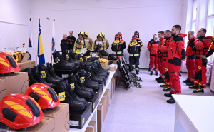 Foto: N.G./Radiosarajevo.ba / Primopredaja opreme za GSS i PVB KS