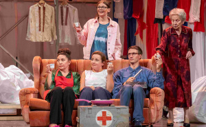 Foto: Velija Hasanbegović / Predstava Konačari