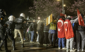 Foto: EPA - EFE / Neredi na ulicama Istanbula