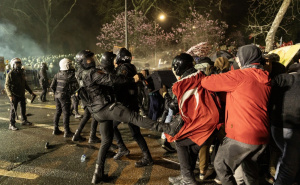 Foto: EPA - EFE / Neredi na ulicama Istanbula