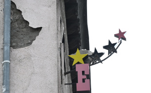 Foto: N. G. / Radiosarajevo.ba / Opasnost od obrušavanja fasade u Sarajevu