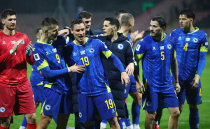 Foto: Dž. K. / Radiosarajevo.ba / Zmajevi proslavili pobjedu s BH Fanaticosima