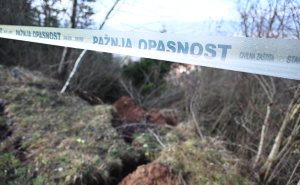 Foto: N. G. / Radiosarajevo.ba / Klizište na Curinim njivama