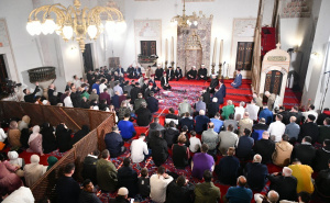 Foto: A. K. / Radiosarajevo.ba / Centralni program u Begovoj džamiji povodom Lejletul-kadr
