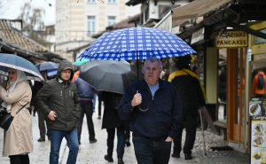 Foto: N.G./Radiosarajevo.ba / Šetnja Sarajevom po kiši