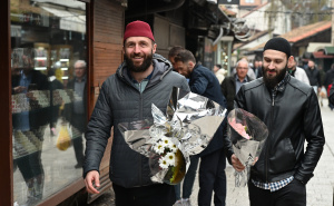 Foto: N.G / Radiosarajevo.ba / Bajramsko jutro na Baščaršiji