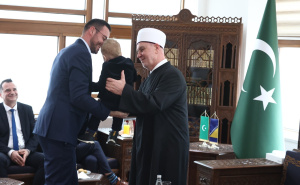 Foto: N.G / Radiosarajevo.ba / Bajramsko čestitanje kod reisu-l-uleme Huseina ef. Kavazovića