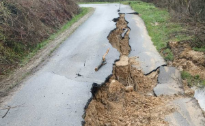 Foto: InfoBijeljina / Klizište u selu Gornja Krćina