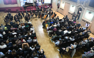 Foto: A.K./Radiosarajevo.ba / Manifestacija 'Sarajevo, ljubavi moja', mladi voljenom gradu