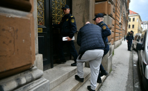 Foto: A. K. / Radiosarajevo.ba / Osumnjičeni u akciji 'Ata' dovedeni ispred Kantonalnog suda