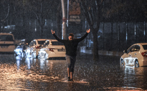 FOTO: AA / Obilne padavine u Ankari