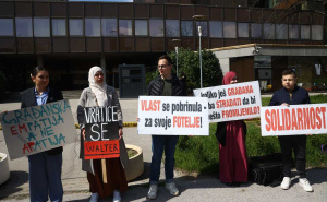 Foto: Dž. K. / Radiosarajevo.ba / Protesti studenata ispred Vlade FBiH