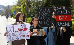 Foto: Dž. K. / Radiosarajevo.ba / Protesti studenata ispred Vlade FBiH