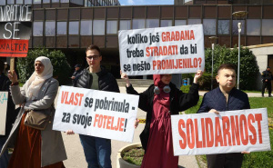 Foto: Dž. K. / Radiosarajevo.ba / Protesti studenata ispred Vlade FBiH