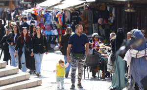Foto: Dž. K. / Radiosarajevo.ba / Lijepo vrijeme i gužva na Baščaršiji