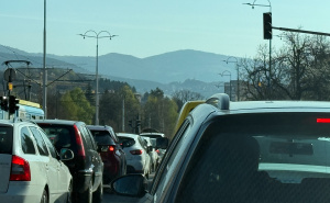 FOTO: Radiosarajevo.ba / Ne radi semafor na Pofalićima