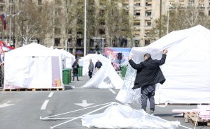 Foto: Anadolija / Pripreme za Vučićev skup u Beogradu