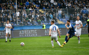 Foto: A. K. / Radiosarajevo.ba / Manijaci priredili koreografiju u čast Mirze Raščića