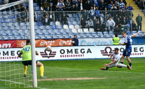 Foto: A. K. / Radiosarajevo.ba / Manijaci priredili koreografiju u čast Mirze Raščića