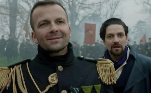 Foto: Facebook / Adnan Hasković i Callum McGowan u seriji "The Librarians: The Next Chapter"