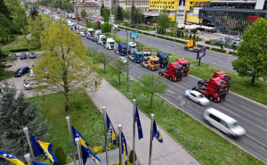 Foto: A. K. / Radiosarajevo.ba / Protestna vožnja vozača kamiona u Sarajevu