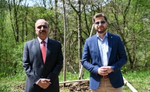 Foto: A. K. / Radiosarajevo.ba / Sadnja stabala lipe u "Aleji ambasadora"