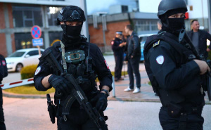 Foto: Dž. K. / Radiosarajevo.ba / Velike policijske snage u Istočnom Sarajevu