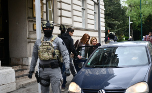Foto: A. K. / Radiosarajevo.ba / Privođenje ministrice Ende Pavić Pečenković