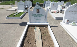 Foto: Nikola Tomić/Telegraf / Skrnavljeno mezarje u Beogradu