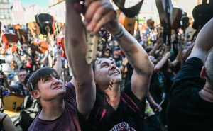 Foto: Anadolija / U Poljskoj oboren rekord sviranja 'Hey Joe'