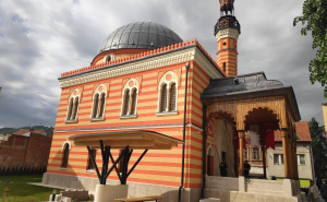 Foto: Ustupljene fotografije / Otvorenje Šarene džamije u Tuzli