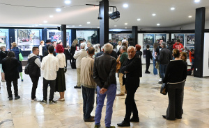 Foto: N.G / Radiosarajevo.ba / Plač za 1.601 dijete, izložba Rikard Larma