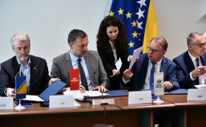 Foto: A.K./Radiosarajevo.ba / Potpisivanje Platforme za mir, stabilizaciju, europsku budućnost i ekonomski napredak BiH