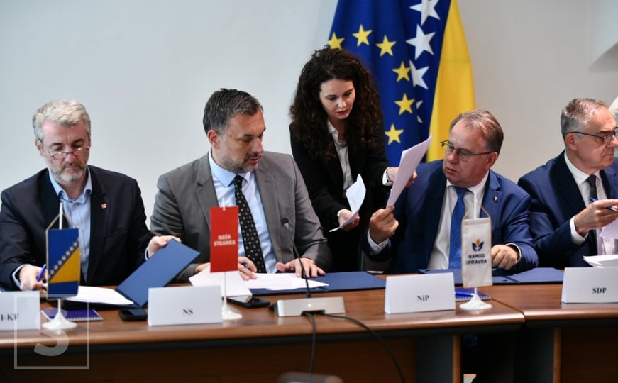 Potpisivanje Platforme za mir, stabilizaciju, europsku budućnost i ekonomski napredak BiH