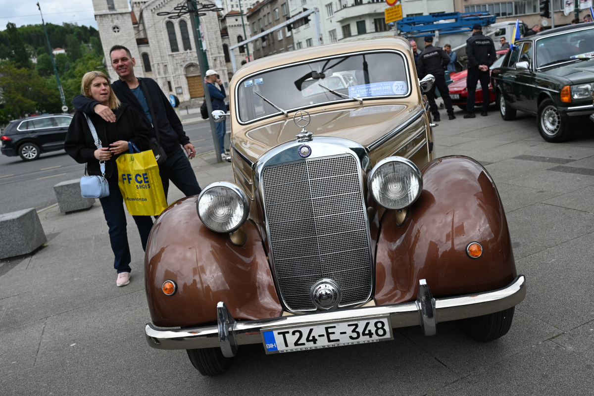 Oldtimeri u Sarajevu