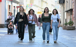 Foto: N. G. / Radiosarajevo.ba / Sarajevo, turisti, šetnja