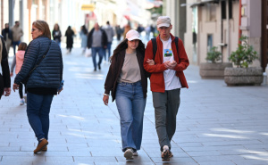 Foto: N. G. / Radiosarajevo.ba / Sarajevo, turisti, šetnja