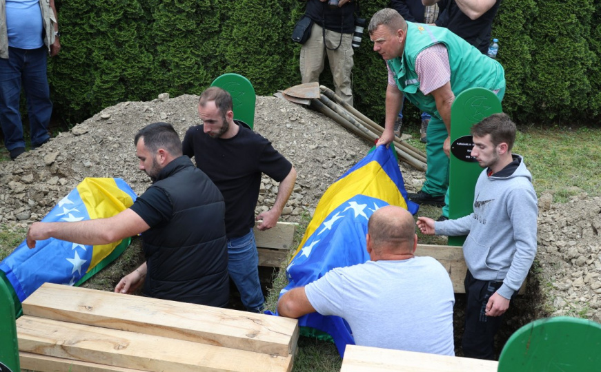 Dženaza danas na mezarju Veljaci