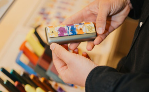 Foto: Iqos / IQOS u Sarajevu predstavio povod inovativne saradnje s Markom Feherom