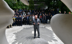 Foto: A.K./Radiosarajevo.ba / Odavanje počasti poginulim pripadnicima Odreda policije Lasta