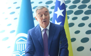 V. A. / Milo Đukanović na FPN-u