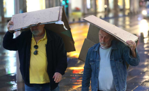 Foto: Dž. K. / Radiosarajevo.ba / Kiša iznenadila Sarajlije