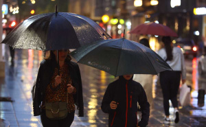 Foto: Dž. K. / Radiosarajevo.ba / Kiša iznenadila Sarajlije