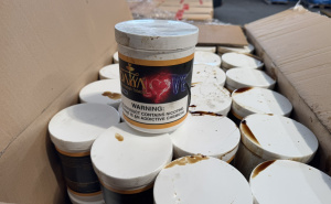 Foto: UIO / Oduzeto 2500 kg aromatičnog duhana za nargilu