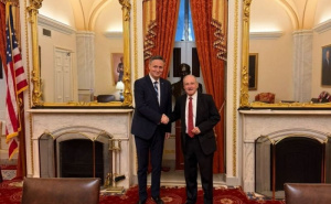 Foto: Kabinet Denisa Bećirovića / Bećirović u Washingtonu s američkim senatorom